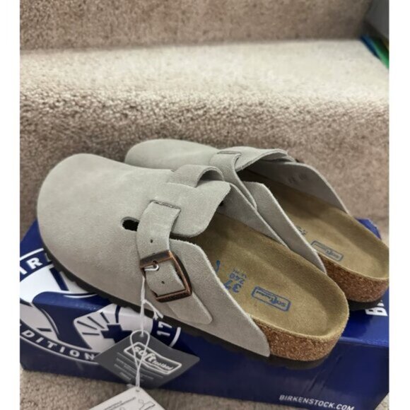 Birkenstock Boston taupe suede mule clogs - Picture 2 of 7